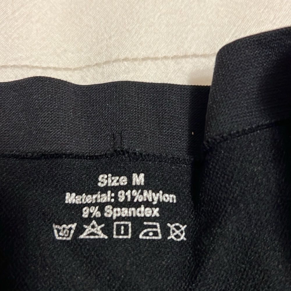 Maternity Tights/Leggings - Picture 5 of 5